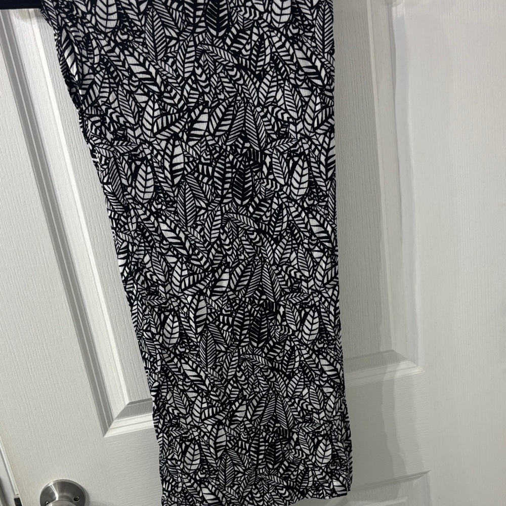 Robert Louis Rayon Boho Monochrome Leaf Print Pants